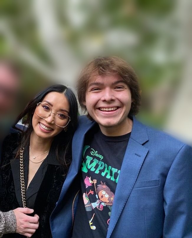 leisnightcoven's tweet photo. How it Started Vs. How it Ends... (Brenda Song and Justin Felbinger aka Anne and Sprig in IRL!!!)
💚😭🐸 #AmphibiaFinale #Amphibia #GoodbyeAmphibia #anneandsprig https://t.co/kOvmZDgkui