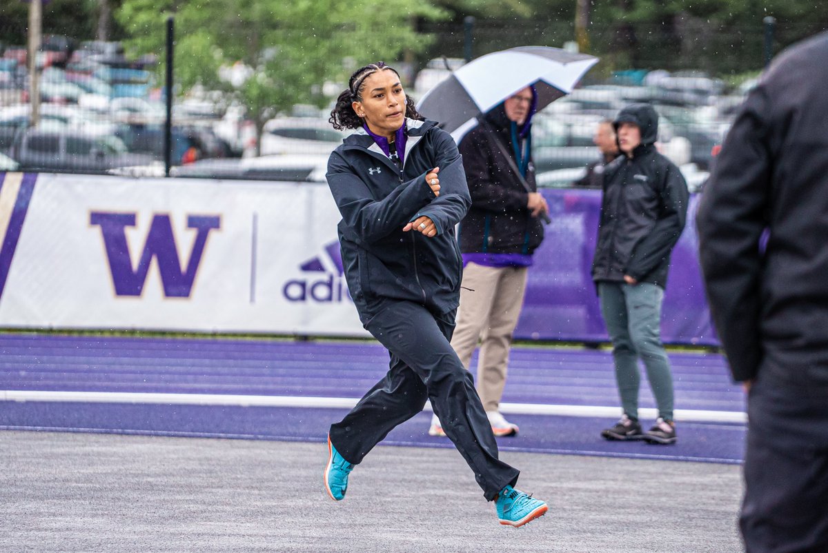 SFA_TFXC's tweet photo. Follow your ‘Jacks this afternoon ☔️

📈 https://t.co/PPvWrCDqYH

#AxeEm x #RaiseTheAxe https://t.co/XCpQvCMoQq