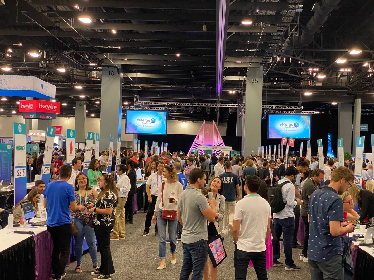 eagerworks's tweet photo. At @eMergeAmericas, we had the opportunity to connect with passionate #entrepreneurs and learn about many interesting projects in the #techindustry

Get to know some of them! ⬇

#startups #emergeamericas #lazarillo #knowwake #coincustodian #softwaredevelopment https://t.co/w4xWhm1dcW