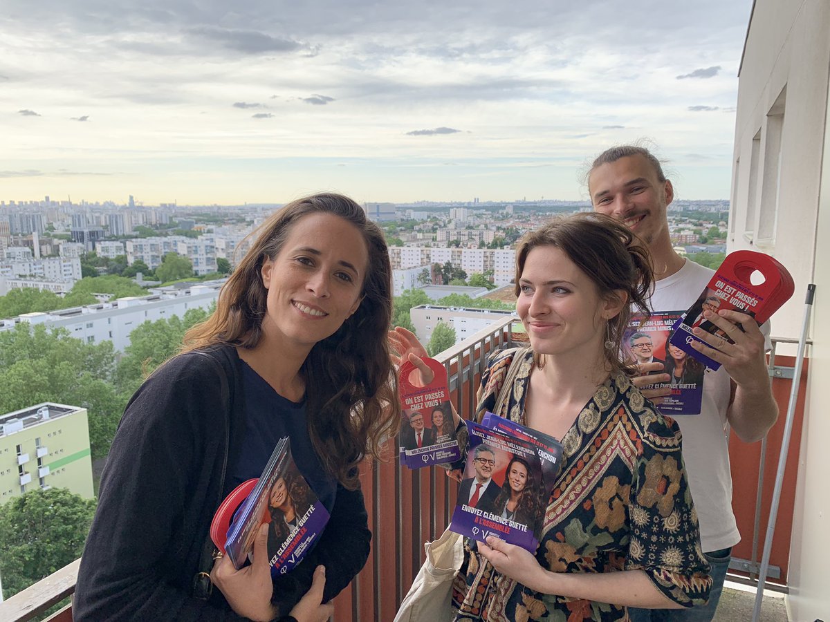 UnionPopCreteil's tweet image. Super porte-à-porte à Créteil avec notre candidate @Clemence_Guette !

Efficacité maximum pour @ZoePebay, @aubertbriellem et @ClementAgostini !

On va gagner ! #NUPES ✌🏼