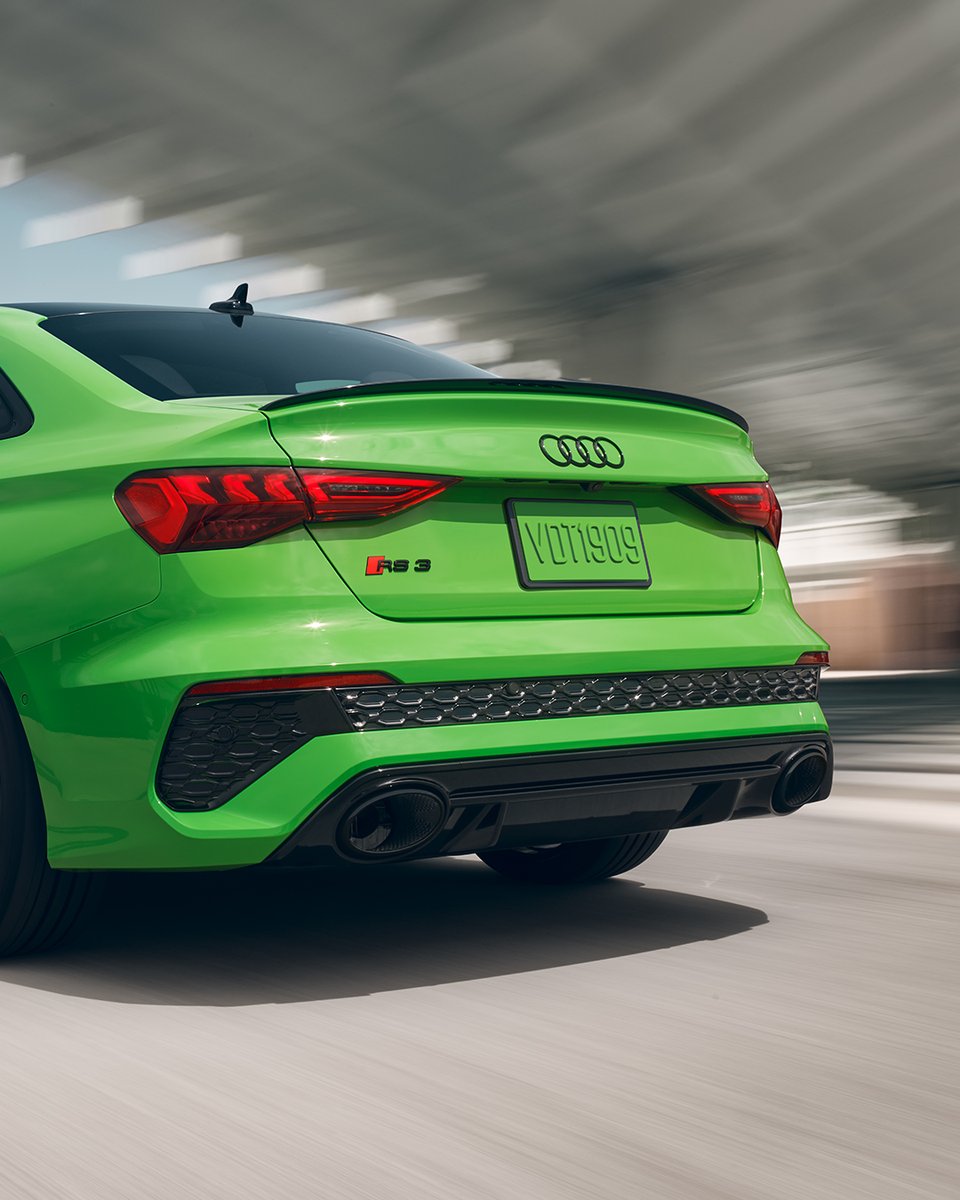 Audi's tweet photo. Overload your senses with 401hp. #AudiRS3 https://t.co/xtcnMgkp0Z