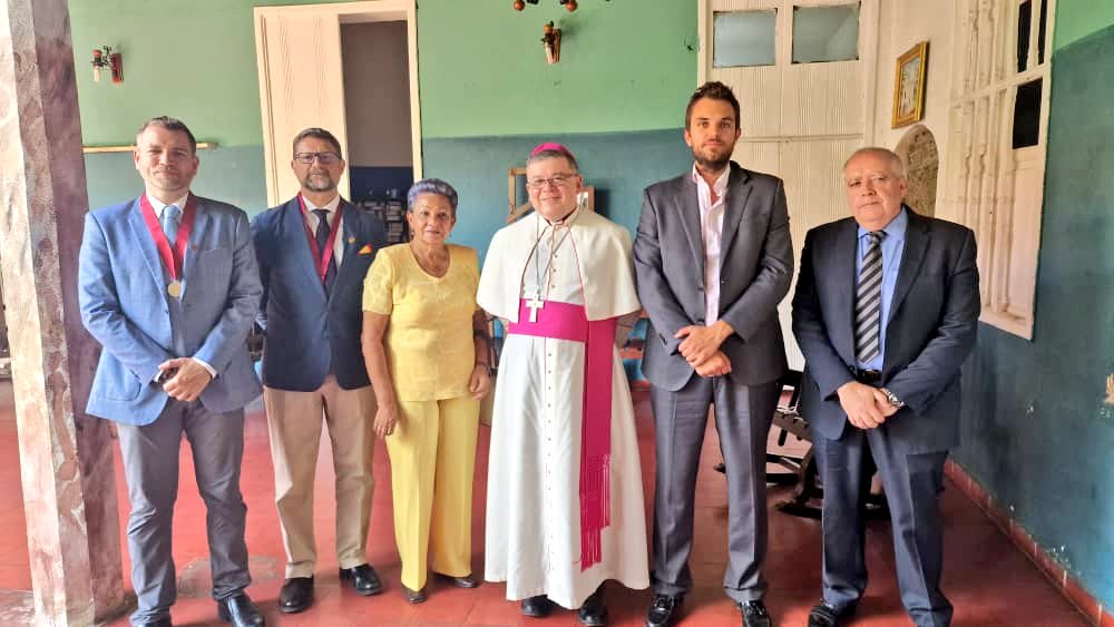 Consulado General de España en Caracas tweet media