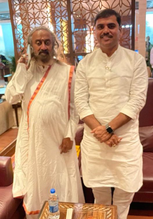 SVishnuReddy's tweet photo. Wishing you a very happy birthday dear Gurudev @SriSri Ji 

“ Faith is realizing that you always get what you need . ”

-Sri Sri Ravi Shankar Ji . 

#HappyBirthday 
#SriSriRaviShankar #Gurudev https://t.co/SLTdCfgbyz