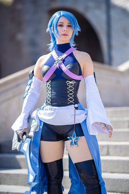 Because yesterday I forgot to share the other 2 Aqua photos 🤪  Costume made by me photos by @koklengtang
