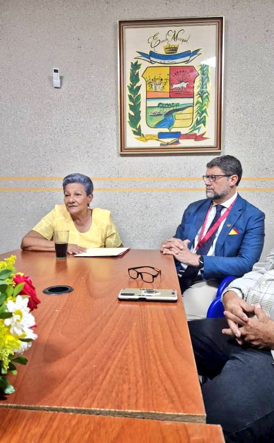 Consulado General de España en Caracas tweet media