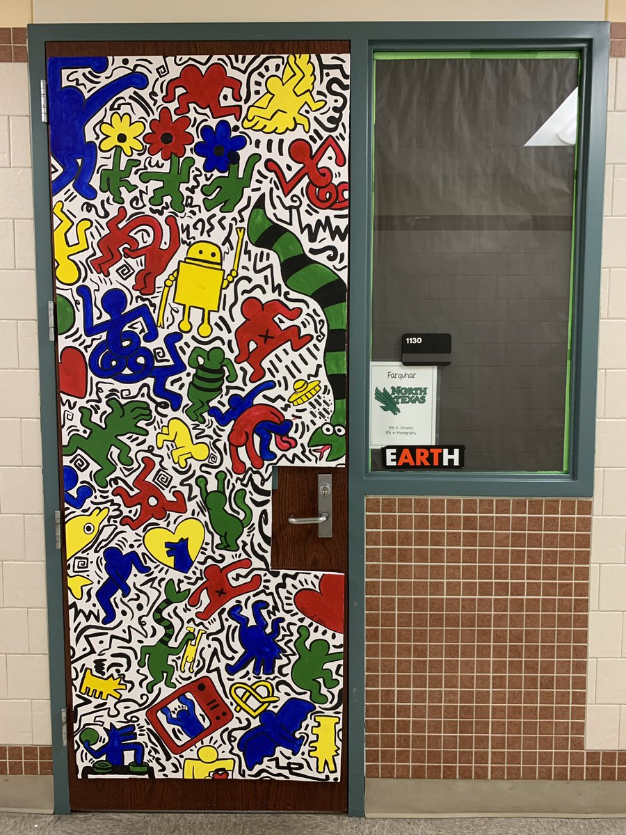 RhhsArt's tweet photo. Thank you NAHS members for our door covers! https://t.co/jFkhoeo1Le