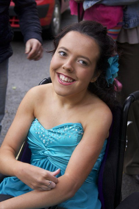 pwincessfran's tweet photo. 10 whole years ago! Arriving for my prom! What would 27 year old Francesca say to her 16 year old self? The answer is very simple. Never let your tiara fall! ❤ #CPWarrior #NolLimits https://t.co/VJWvBnrU0I