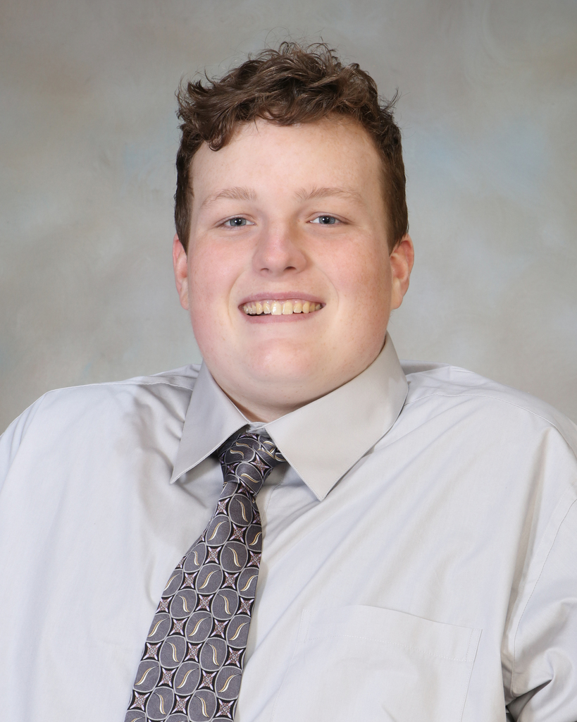 The countdown to graduation continues with Seniors Marie de Lannoy, Taylor Epperson, Hailey Fahling, and Josh Gault. Be sure to visit chillicotheschools.org/o/chs/page/sen… to learn more about their time at CHS!