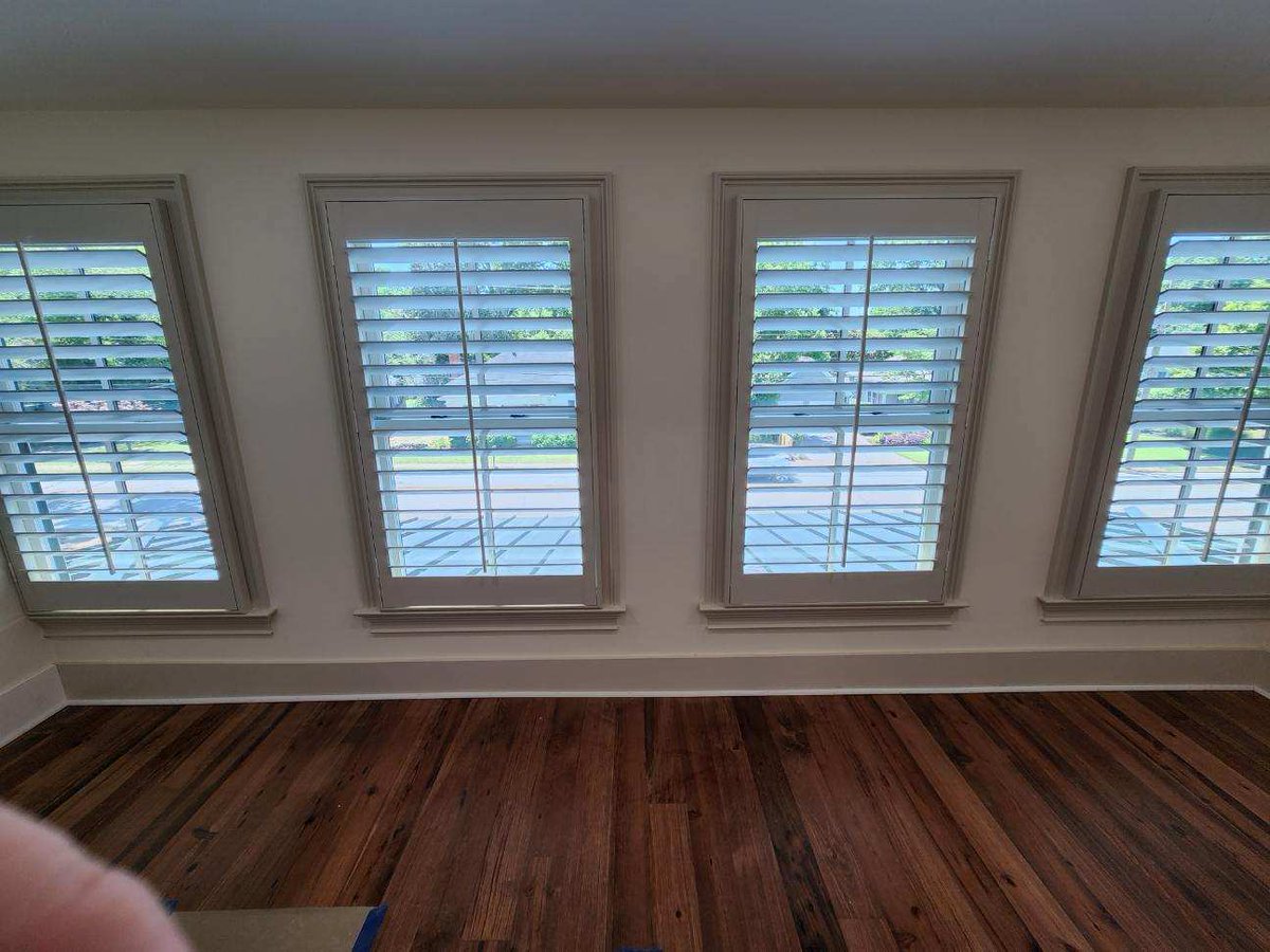 TheShutterSpec2's tweet image. Beautiful custom interior plantation shutters completed today!  Remember - lead times for custom shutters is between 4 and 6 weeks from date of final measure to installation!  theshutterspecialist.com