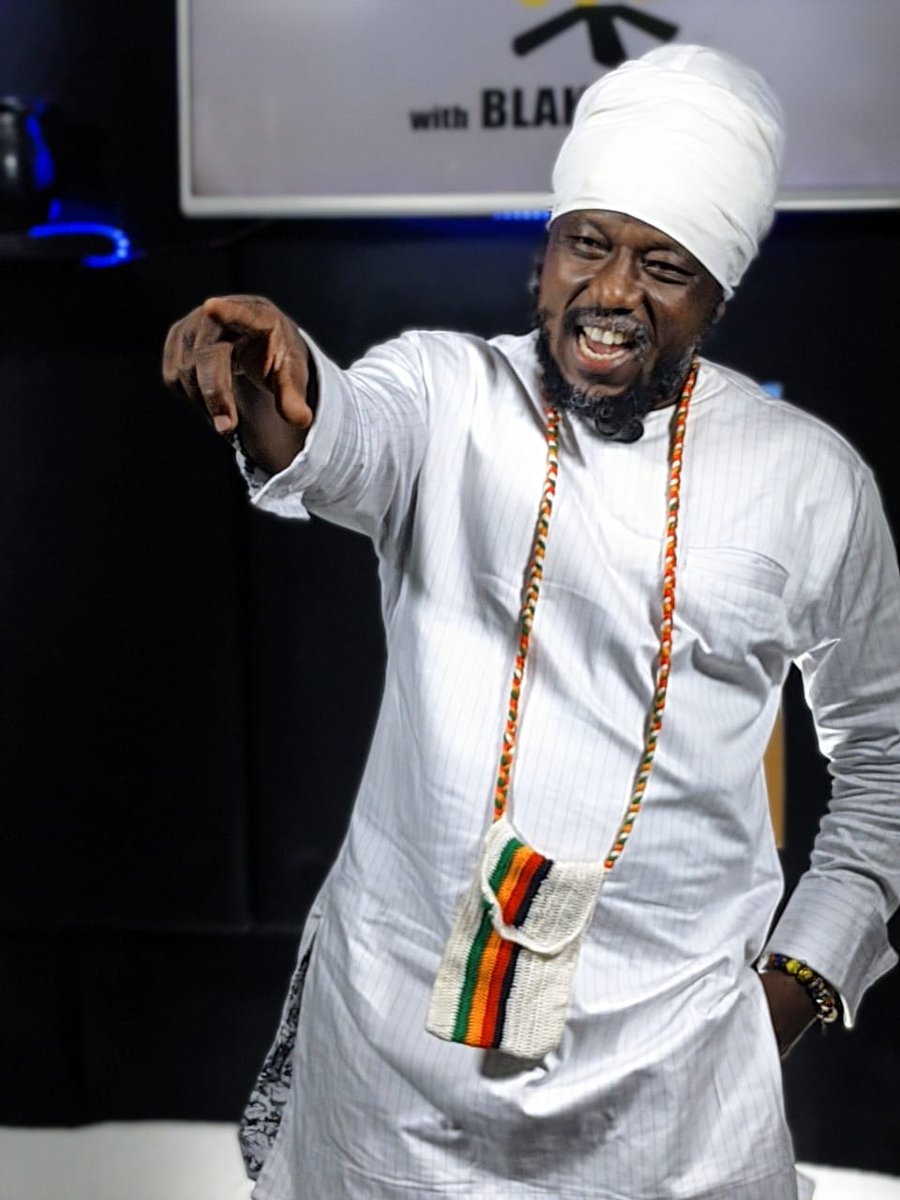 Blakkrasta's tweet photo. The BLACK POT with Blakk Rasta is on right now...
Today's energy is different.. 🔥
Watch and subscribe for the organic truth.

https://t.co/PBVwBkSNLh https://t.co/OcL1jijeC1
