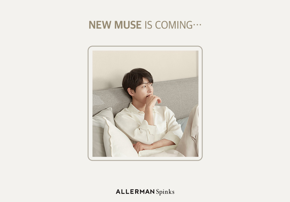 JoongKiPH's tweet photo. [ENDORSEMENT] 220513 Song Joong Ki Photocard with “ALLERMAN Spinks”

#SongJoongKi x #Allerman 💙🤍

▶️ https://t.co/wl5qt5eetu

Don't forget to join our food truck support for Song Joong Ki's new drama 𝐓𝐡𝐞 𝐂𝐨𝐧𝐠𝐥𝐨𝐦𝐞𝐫𝐚𝐭𝐞:
➡️ https://t.co/mO7xgzWXDW

#JoongKi #송중기 https://t.co/KkSclOD5NK