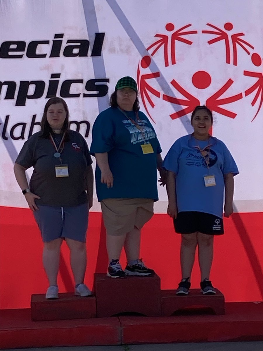 LawtonPS's tweet photo. We are so proud of our Special Olympic Athletes they are in Stillwater today competing. Good luck on all of your events!
#LawtonPS #WeAreLPS #oklaed https://t.co/Osfyt0A6Tf