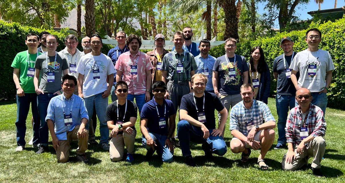 Team @isovalent had strong representation, as always, at #BPFConf, the Linux kernel developers' conference that brings #eBPF core developers together building the future of eBPF. Slides and photos are at: bit.ly/3NfeuIt