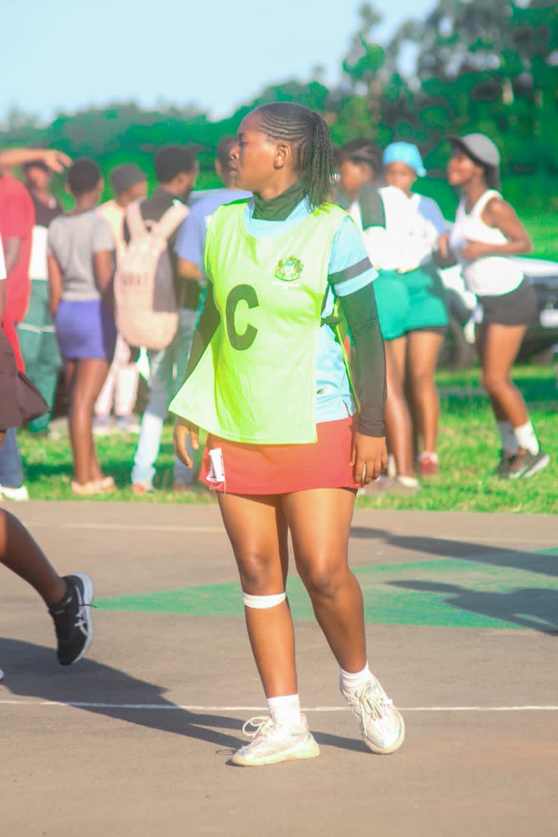 MisCaz's tweet photo. So my daughter has been selected to represent King Cetshwayo in netball games. I really hope she is selected further.  But they said if she is selected further Il need to pay a R1000 angaz eyan..   Plz my Twitter family, akaze nalahlana. Cn u wish her goodluck ❤❤❤ https://t.co/UVDBvUjxO1