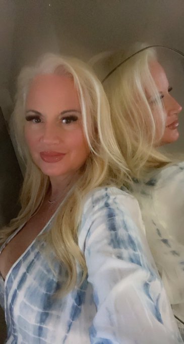 50% OFF YOUR FIRST MONTH NOW THROUGH 5/17!!!!  Fan appreciation week!   https://t.co/48CzB90oZt to join