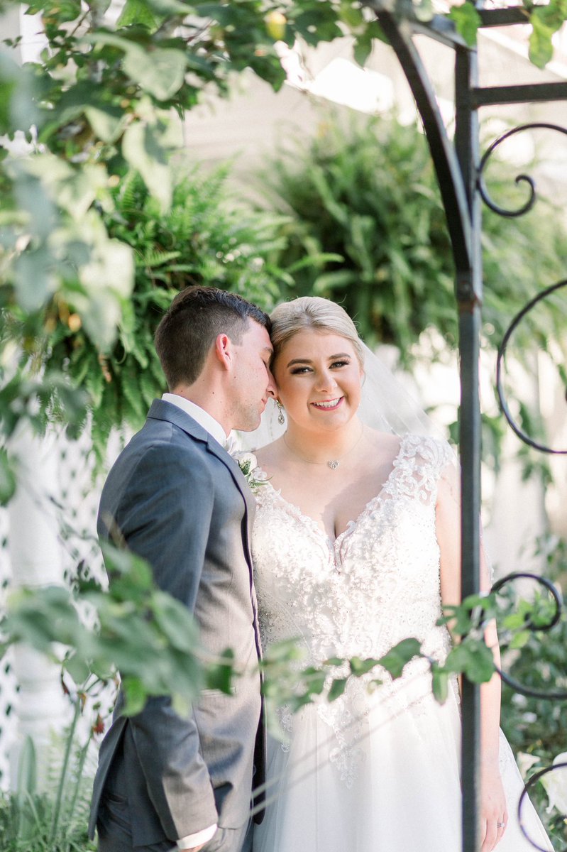 brookeporche1's tweet photo. The best day: 4/30/2022💕💍 https://t.co/8wWlIGYLis
