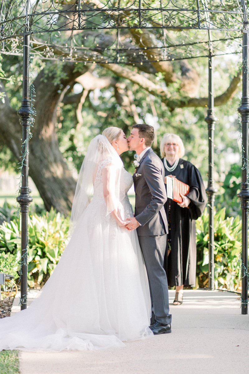 brookeporche1's tweet photo. The best day: 4/30/2022💕💍 https://t.co/8wWlIGYLis