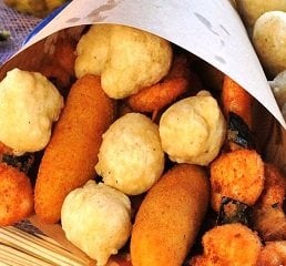FaiSempBurdell's tweet photo. @pinellus @tinafor17 @la_iovieno @fammestaquieta A Napoli il cuoppo è un sentimento
Gnamm Gnamm 😋💙
#Napoli #Cuoppo #Food
#Sentimento #unTemaAlGiorno https://t.co/EZ5QjO1vhh