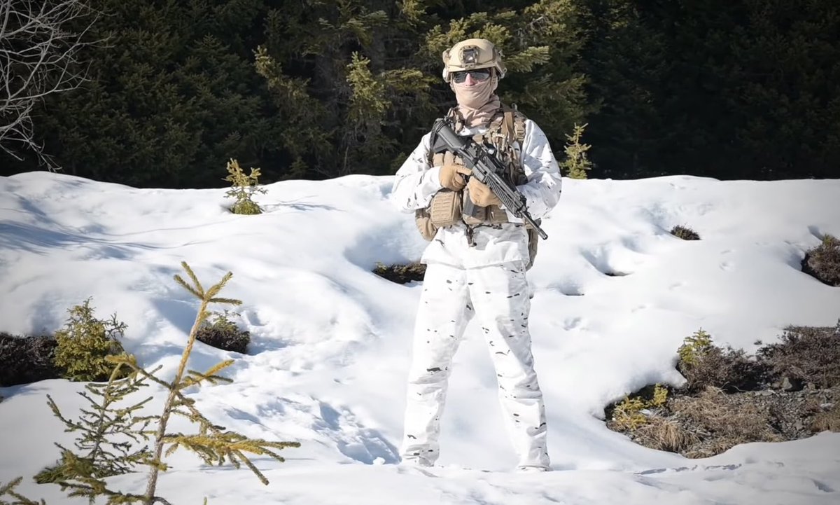 Le nouveau camouflage des soldats de l'armée de Terre pour 2024 FSlKtLTXwAAKsvo