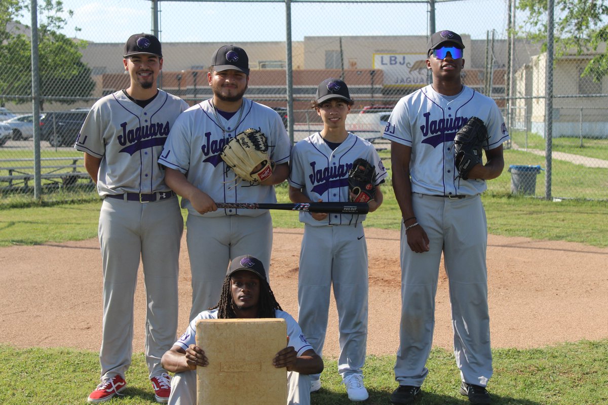 Congratulations!! 2022 All-District baseball honorees! <a href="/JosephWelch87/">Dr. Joseph Welch</a>  <a href="/Sellsnotcells/">Ychacka Sells</a> <a href="/lopezdavid1969/">David Lopez M.Ed</a> <a href="/Coach_Fenner6/">Jahmal Fenner Sr.</a> 
1st Team: Phazzon Washington (district leader in stolen bases)
2nd Team: Jeremiah Wiley &amp; Dylan Jimenez
Honorable Mention: Miguel Dimas Silva &amp; Giovanny Perez