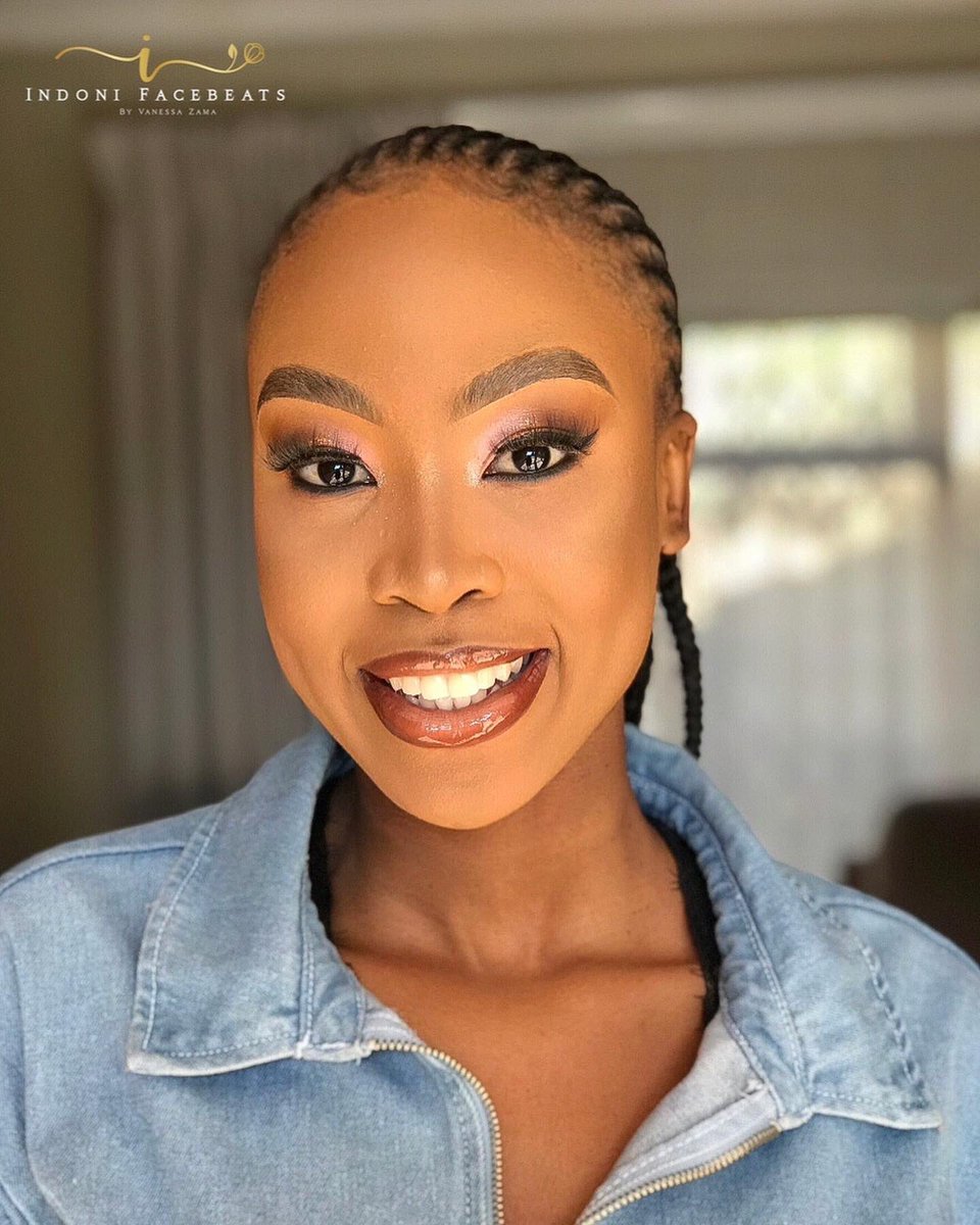 vee_thehun's tweet photo. INDONI FACEBEATS 💄 / @MalakytSA // book here 0670827470 #durbanbased https://t.co/27IWC0aRVI