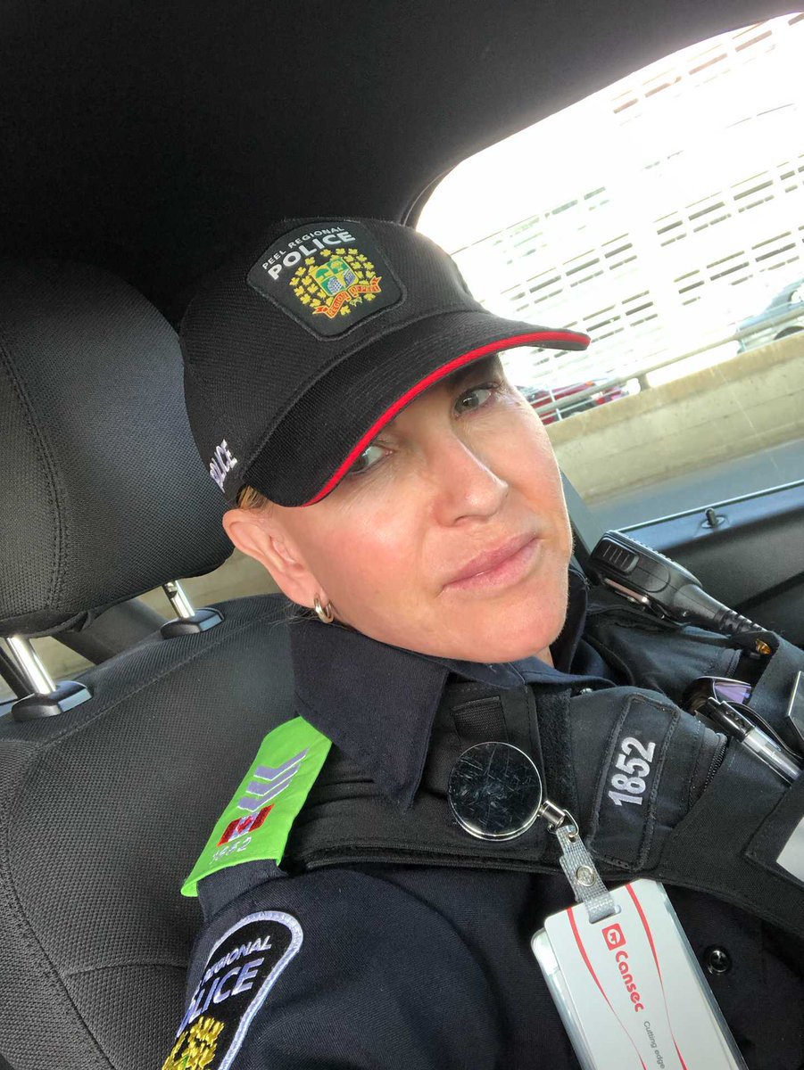 We love to see officers wearing their Green Epaulettes. Thank you for sharing and keeping the conversation about Mental Health Awareness going strong! 💚💚

Are you wearing your Mental Health Awareness gear?

Be sure to snap a photo and TAG <a href="/peelbtb/">@PeelBTB</a>

#itstimetotalk 
#PeelBTB