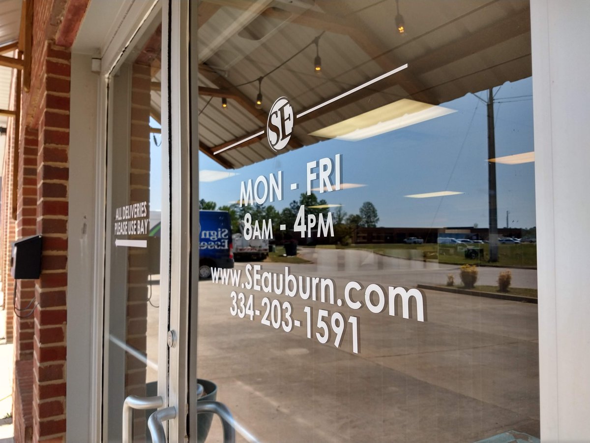 SignsMadeEasy's tweet photo. Please note our updated office hours. We are now open 8am - 4pm Monday to Friday for all your signage needs! You can also contact us outside of these hours at orders@seauburn.com. https://t.co/AmyKTLoWWX