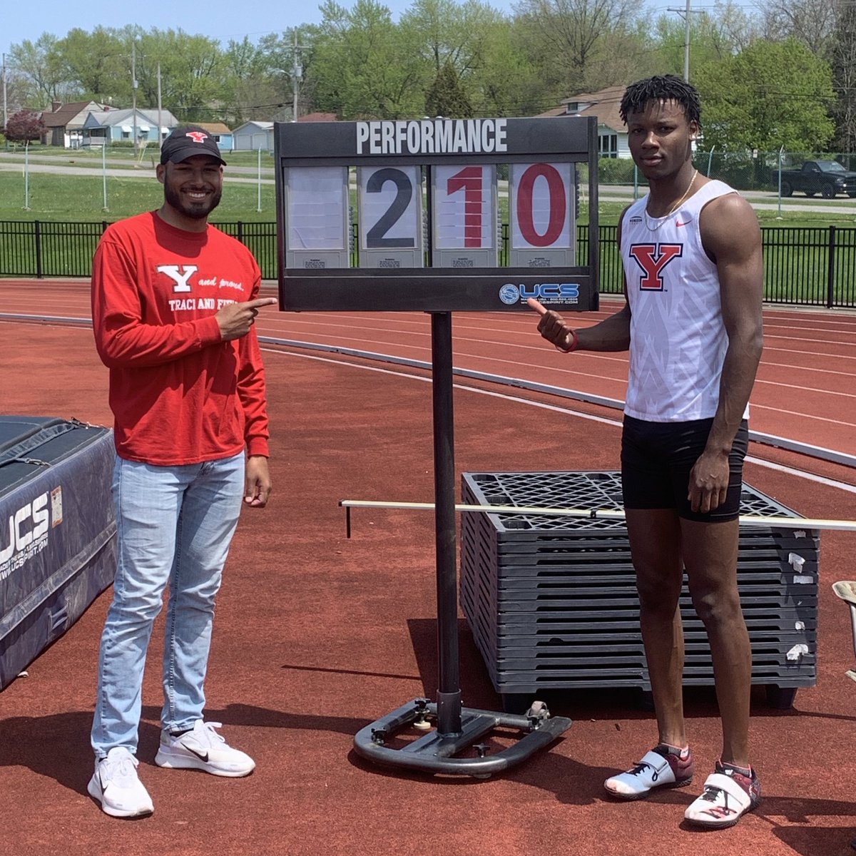 YSUCoachGorby's tweet photo. Big Congrats to YSU’s Coach Morales &amp; High Jumper Terron Taylor(JR) leaping an Outdoor Personal Best of 2.10m/6’10.75”🐧💨
Terron climbs from a 48th to 33rd place ranking in the NCAA East, to qualify in top 48, for 1st Round of the NCAA D-I Track &amp; Field Championships May 25- 28! https://t.co/fPY8xKtCK0