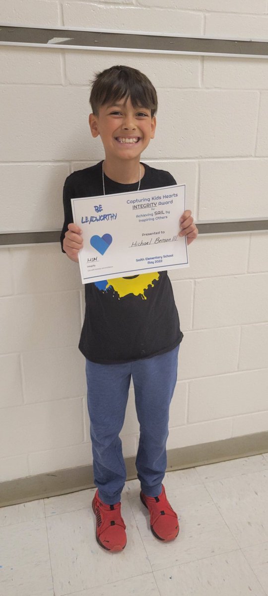 MSanMartin29's tweet photo. Congratulations Michael!
Student of the week showing Integrity. https://t.co/xbU8fmy6Tc