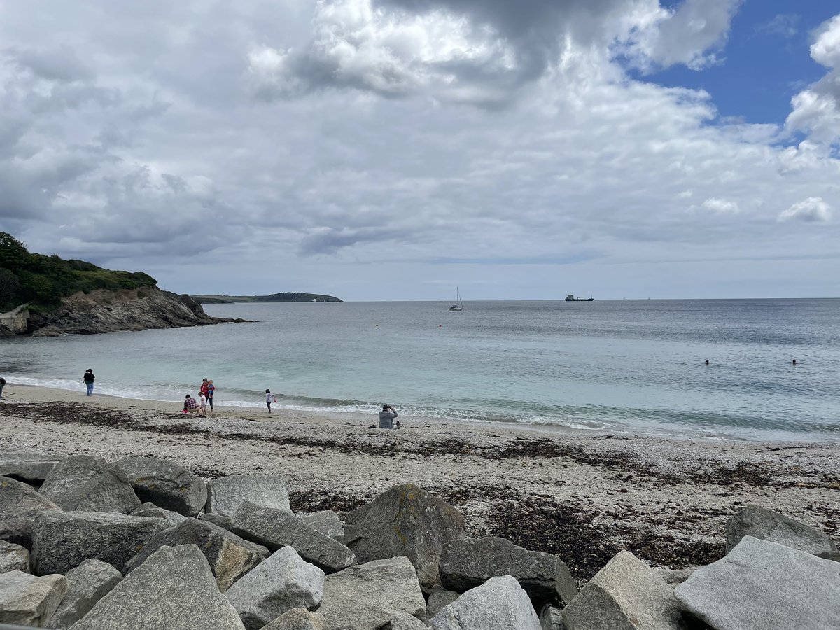 K30Thomson's tweet photo. 3 beaches in one day. 🏖 🏖 🏖 Can’t believe my dad grew up with these on his doorstep #falmouth #memorytrip https://t.co/pyrYm4h6N6
