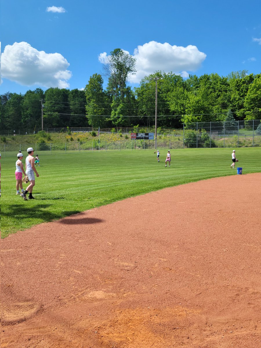 Tank Top Thursday before big game Saturday! <a href="/GMSDevilsBaseba/">GMS Devils Baseball</a> <a href="/CoachCBaugh/">Cody Baugh</a> <a href="/PopsHolt67/">Kenny ”Pops” Holt</a>
