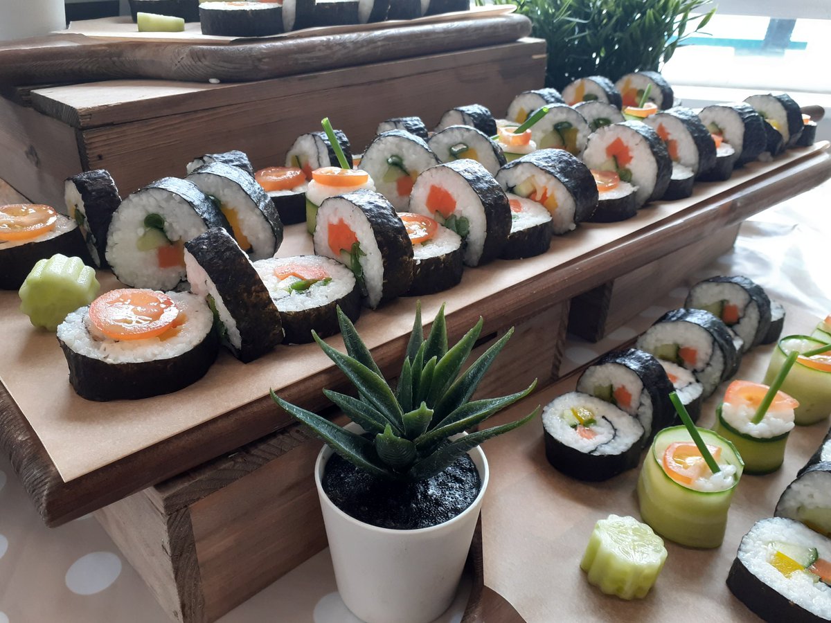 WateridgePete's tweet photo. More sushi fun @The gregg prep. Great fun-amazing team.@holroydhowe @bally1970 https://t.co/Pg2XdBMGd3