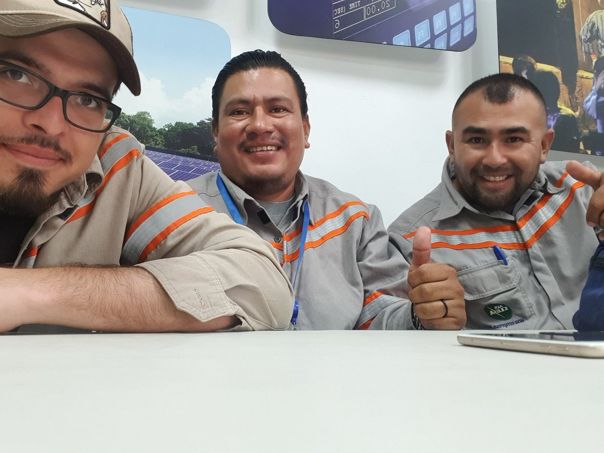 EAlnz_73's tweet photo. Feliz cumpleaños Julio Lopez  🎉🎂
En todo tiempo ama el amigo,
Y es como un hermano en tiempo de angustia.
Gracias por tu amistad ya son varios años sos una de las pocas personas que si puedo llamar AMIGO felicidades que disfrutes.. https://t.co/LOKA9qvkgz