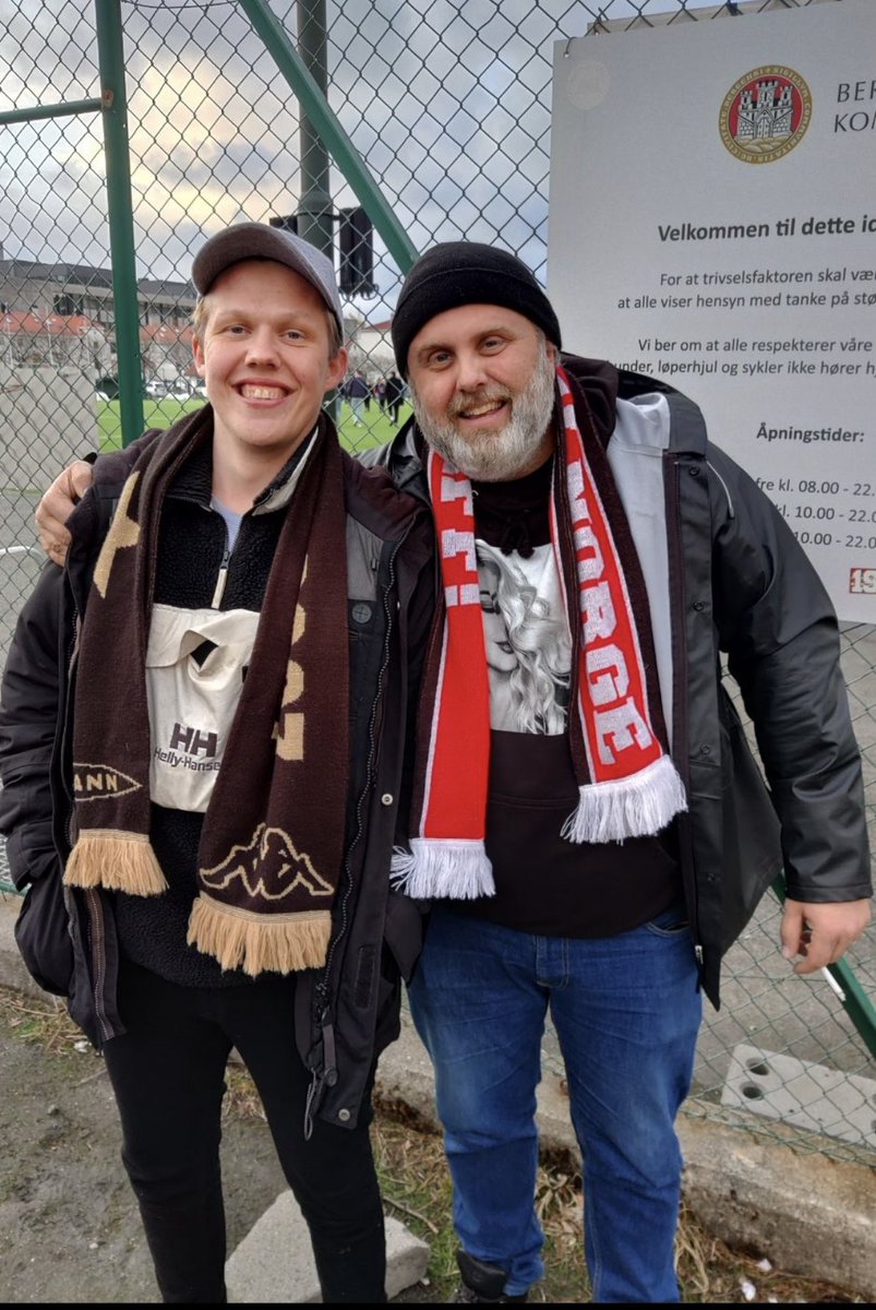 ThordSkaathun's tweet photo. Stadion på mandag, alle må gå! 
GLEDE, GLEDE, GLEDE! @fotballagenten https://t.co/Wu3TgzWFiQ