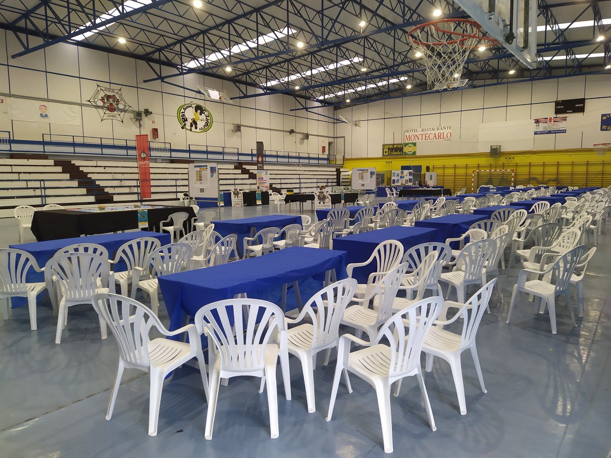 Todo preparado para recibir a los participantes y visitantes en CantabRobots 2022 "Cuidemos nuestros mares". Muchas suerte mañana y sobre todo DISFRUTAD!!!!