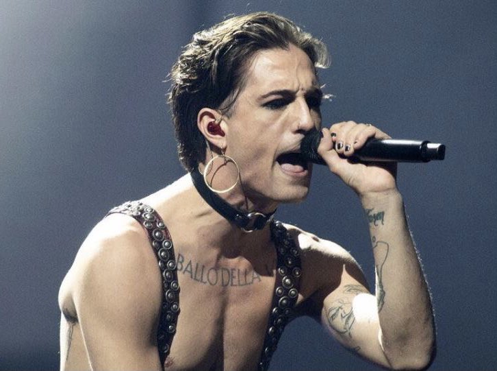sleepygeor's tweet photo. Τι παραγγέλνεις      Τι σου έρχεται #EurovisionGR https://t.co/UZ3ACk1kpF