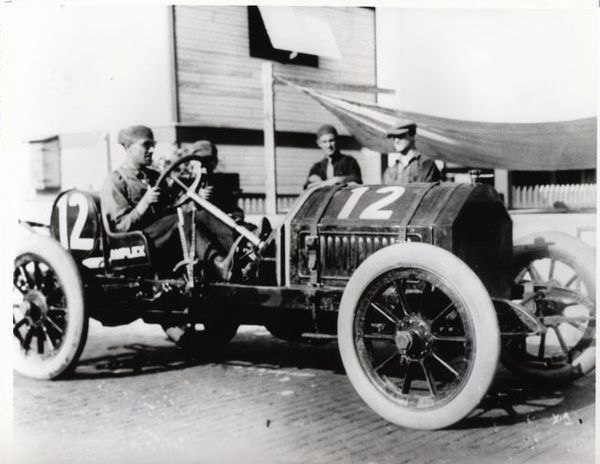LM__'s tweet photo. @juanjoabsolut @MarioAndretti @historacing @VicarioMartin @horacio_porta @Joargomez @josetellaetxe 12 de mayo y casi no llego.... mes de las #Indy500, y nos llega #WHTurner con el #Amplex #12, que en la 1ª edición de la carrera clasificó 12 y acabó 8º. No volvió a participar nunca mas.... https://t.co/JZdUKuIxR1