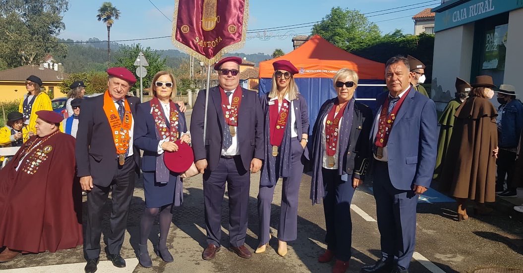 Representando a la Cofradía de la Anchoa en el VII capítulo del arroz con leche de Cabranes (Asturias). #Cofradíadelaanchoa #Cantabria #Santoña #CantabriaInfinita #cantabriamasxdescubrir