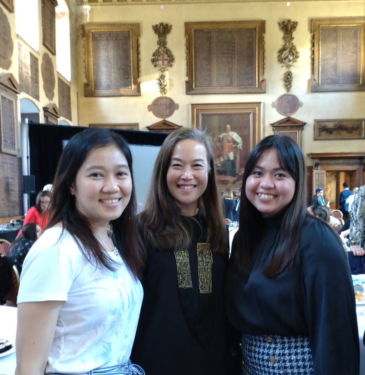 So proud of all our digital nurse fellows - a lovely evening <a href="/NHSBartsHealth/">Barts Health</a> with <a href="/louisechicks1/">Professor Louise Hicks</a> <a href="/ElisePabriaga/">Elise Pabriaga</a> <a href="/rodaluztrinidad/">Dang Trinidad 💙</a> <a href="/A_WilliamsNHS/">Dame Alwen Williams</a> <a href="/PatienceChin/">Patience Chin 🧩</a> <a href="/Ral_sez/">Dr. Raliat Onatade🇯🇲🇳🇬🇬🇧</a> celebrating nurses and midwives 💖💖 #IND2022 💖💖