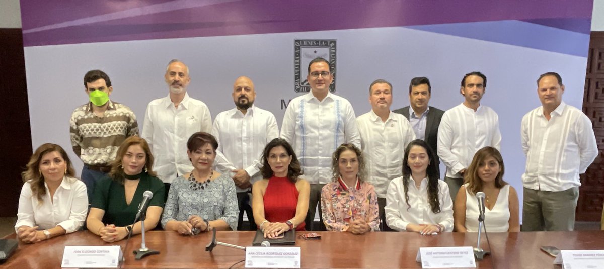 El día de hoy, la Secretaria <a href="/AnaCecilia_Rdz/">Ana Cecilia Rodríguez González</a>, el Presidente <a href="/ivanelicor/">Iván Elizondo</a> y un servidor dimos a conocer los proyectos y programas en los que estaremos colaborando en conjunto para el desarrollo económico del Estado de Morelos. ⚙️🏭

#VisiónDeFuturo