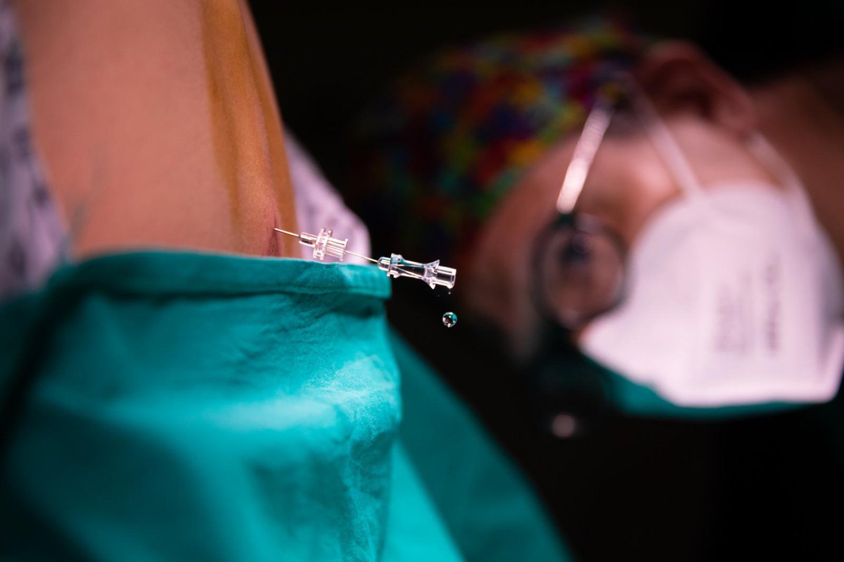 Espectacular imagen #gracias Toño excelente profesional, mejor persona es un AMIGO en MAYÚSCULAS 💙 El líquido cefalorraquídeo ayuda a proteger al sistema nervioso amortiguando los  impactos, evitando lesiones del cerebro y la médula espinal. La gota de la vida <a href="/diazolam/">Miguel Díaz</a>