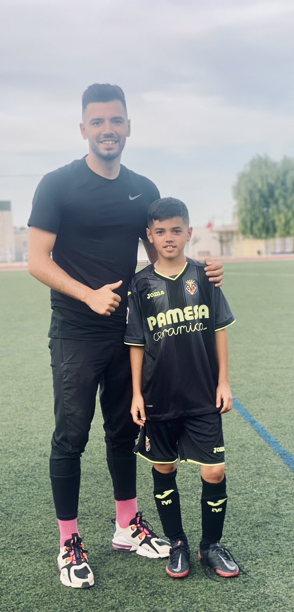 joseclemente96's tweet photo. Sinceramente no me arrepiento de estar apartado durante un tiempo del futbol … por que no hubiera vivido todos estos momentos contigo,lo que me haces sentir y vivir es espectacular enano. https://t.co/DydFu1BXSD