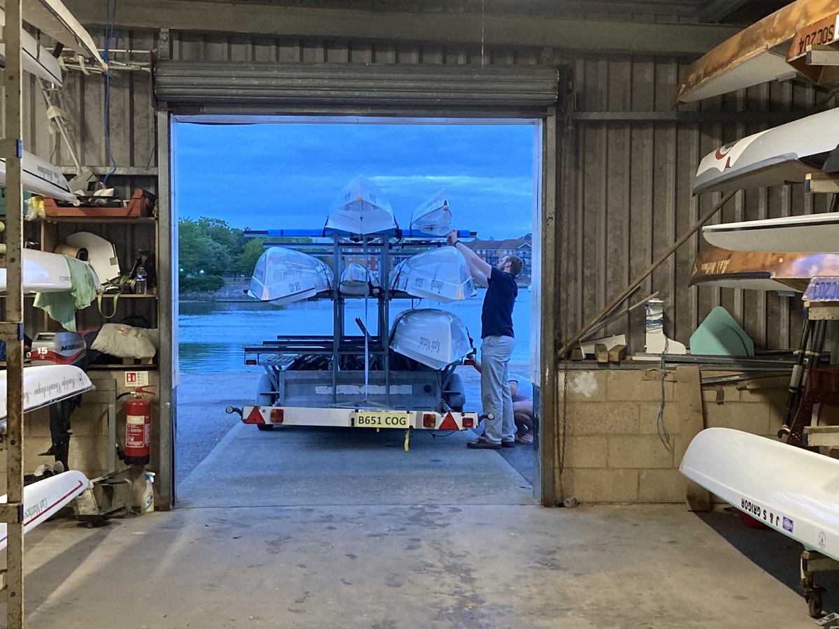 coaliesrowing's tweet photo. Working together on land and water to get the club ready for regattas. Also to refurbish the club facilities. A spirit and place for mental support that will help our club turn 150 in 2025. @SolentMind #MentalHealthAwarenessWeek @southampton2025 #makeitso #so25 @LoveRowing_BRCF https://t.co/PpwdwKzTld