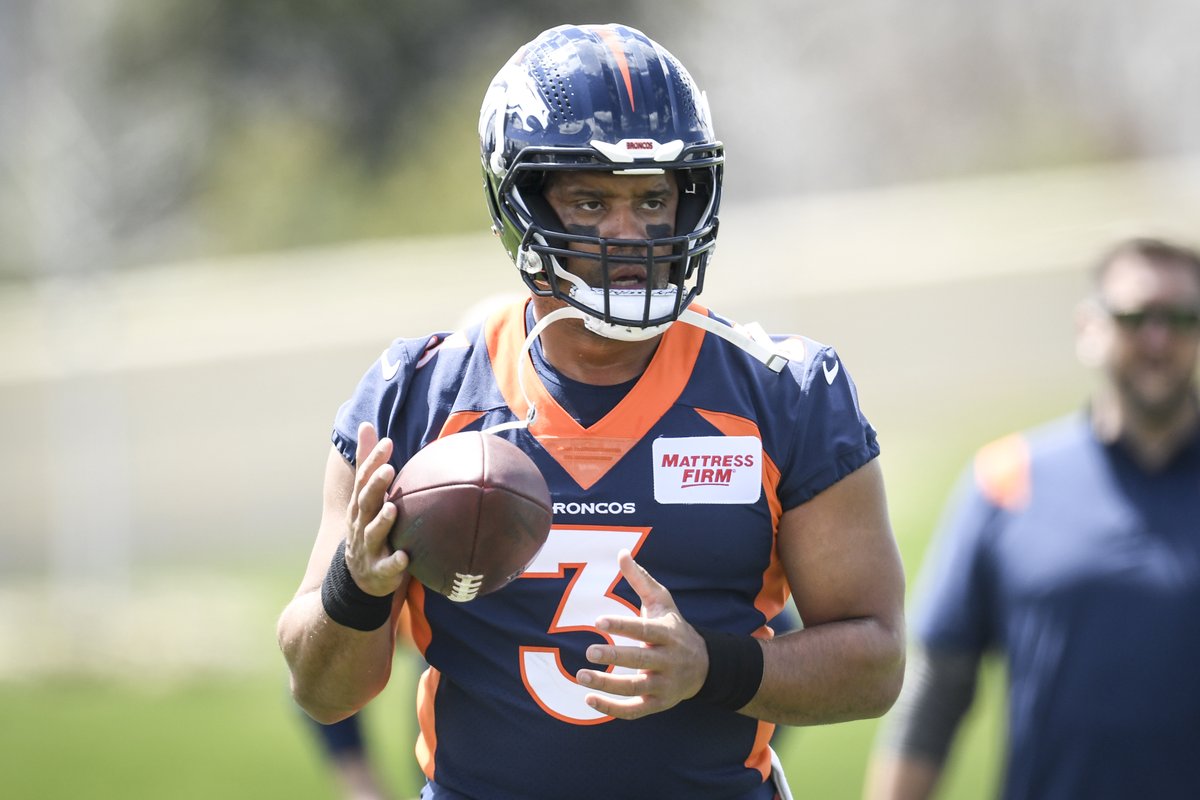 brgridiron's tweet photo. Russ back in Seattle Week 1 👀

Broncos will open their season at Seahawks on MNF, per @VicLombardi https://t.co/9GuBJ8Nh7u