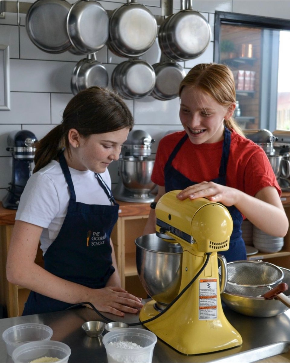 Santa Monica Place tweet media