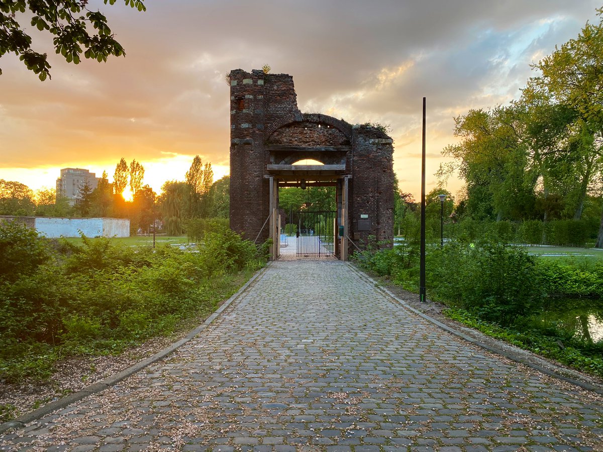 Weert investeert. 

Aanbod van cultuur en erfgoed zijn belangrijke redenen om een stad te bezoeken. Met Museum W en Kasteelpark Nijenborgh heeft Weert er twee serieuze trekkers bij. 

Mooi! De stad heeft nog veel meer potentie! 🤩