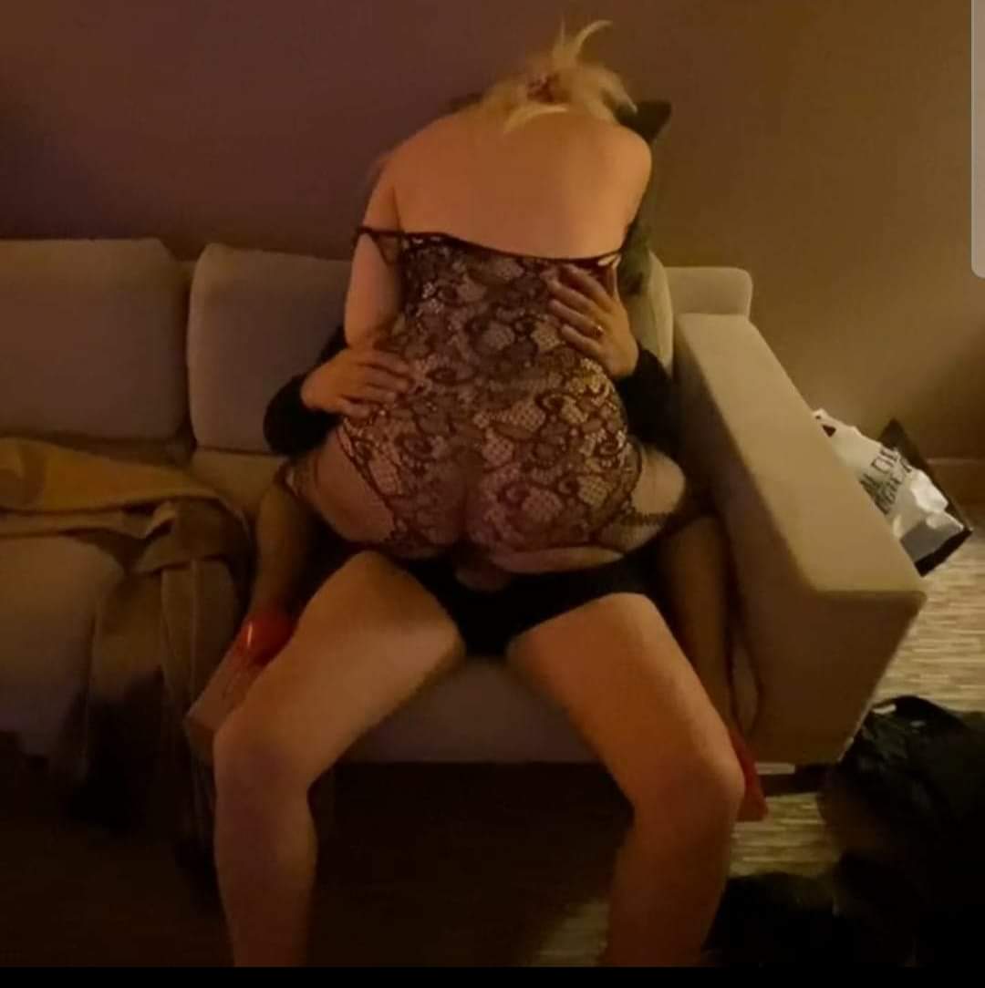 Arkadaşlık sırdaşlık arıyan gizlilik içerisinde evli çiftler tek bayanlar dular ulaşabilirler aktifim herzaman