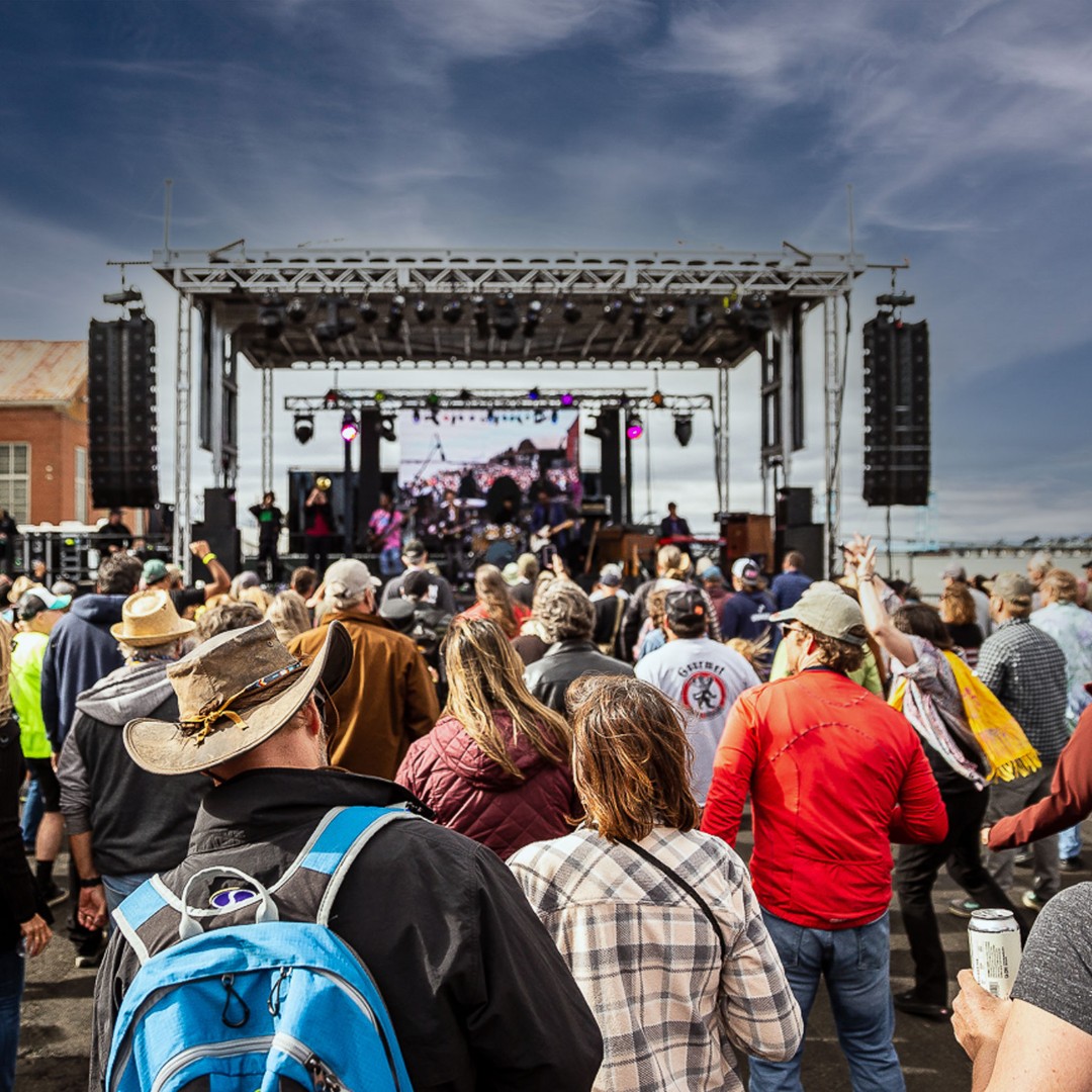 FrazierTrager's tweet image. The Mare Island Dock of Bay Music Festival is on Saturday September 17th from 2PM to 10PM. Music and brews with waterfront views and lots more! #musicfestivals, #livemusic, #karldenson, #themotherhips, #ericgales, #vinyl, #festivals
Get tickets: ow.ly/sarL50J5Hq8