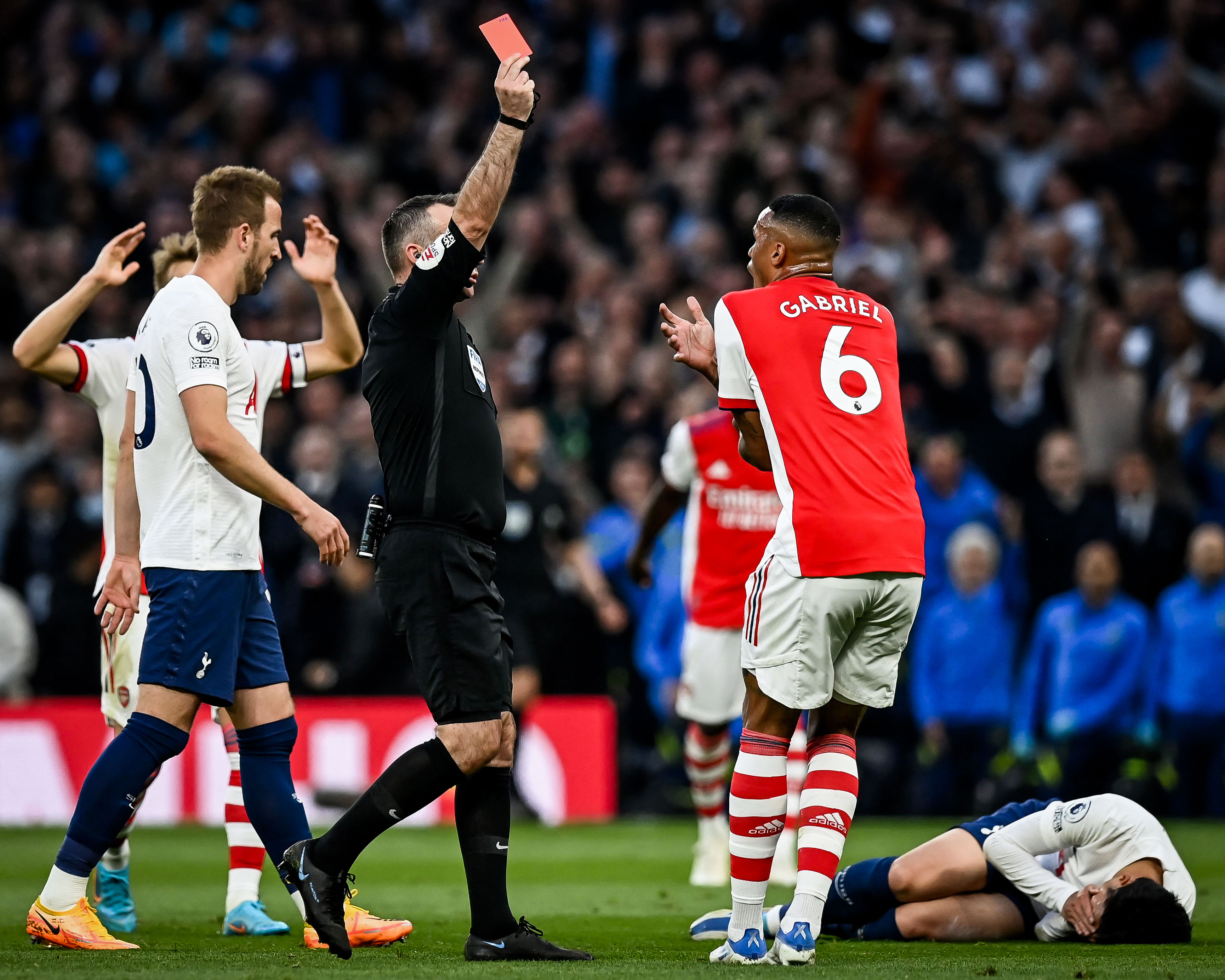 B/R Football on X: Rob Holding's red card vs. Tottenham is Arsenal's 13th  under Mikel Arteta in the Premier League 😬  / X