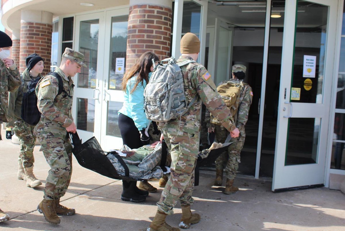 nmurotc's tweet photo. Happy Nurses Week! Congratulations to 2LT Newton who recently commissioned as a Nursing Officer. CDT Thompson, Dickie, and Novak good work on another semester completed. 
#LeadersWanted #3rdROTCBrigade #missiontosuccess 
@armyrotc @3rdrotcbrigade @goarmy @NorthernMichU https://t.co/yQTPqIajDw